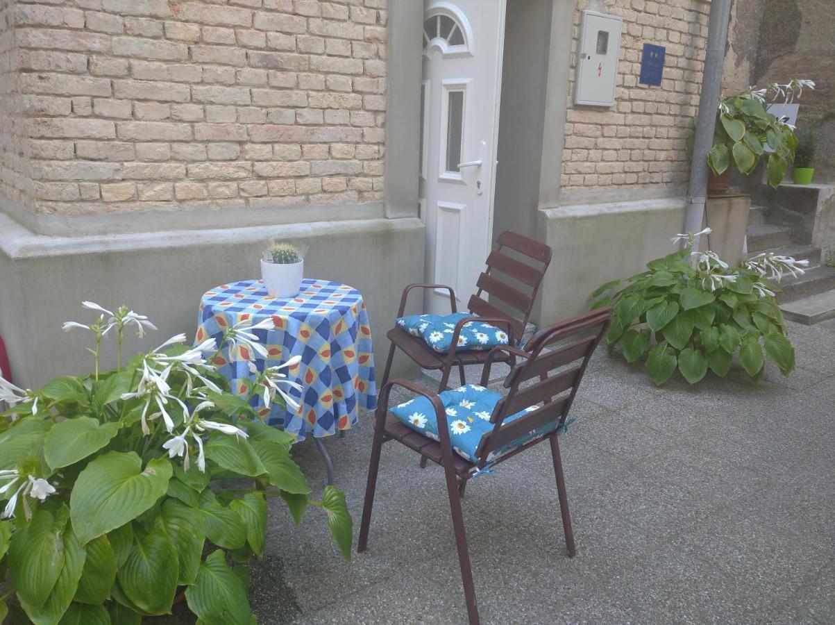 Hotel Botanical garden Zagreb Exterior foto